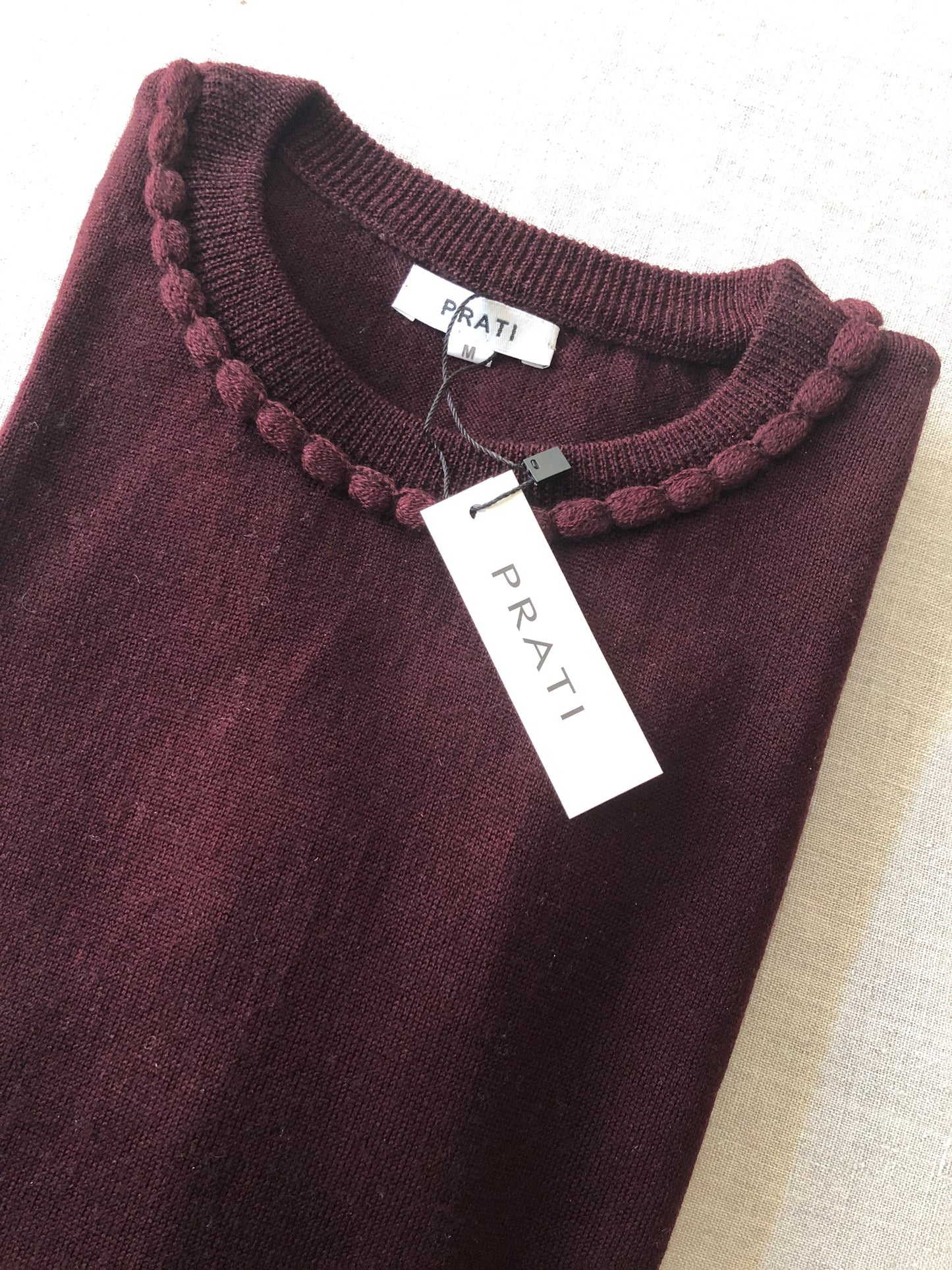 Cashmere pom pom sweater navy