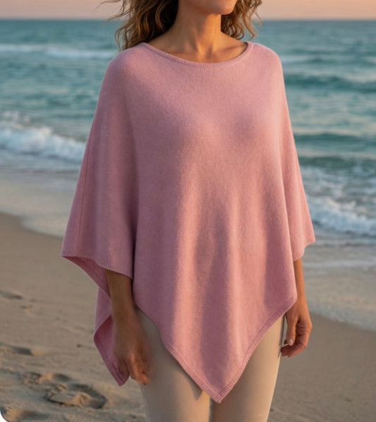 The Ultimate Summer Cashmere Guide: Lightweight Essentials for Travel and Everyday Luxury