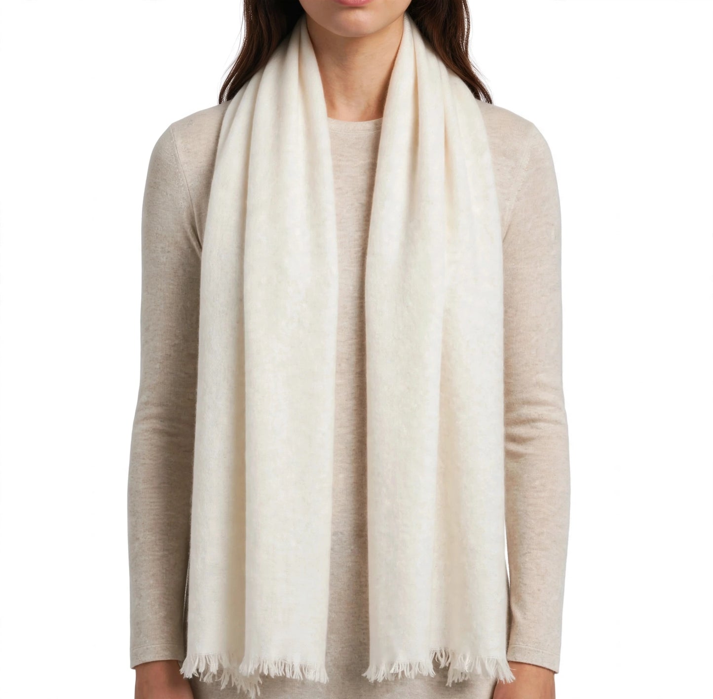 Cashmere scarf with short fringes off white