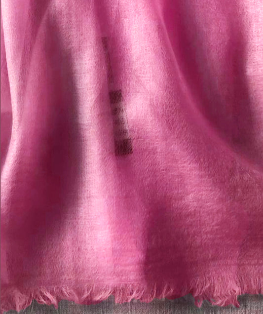 Resort wear shawl 100x 230cm 100% Cashmere hortensia pink