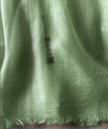 Resort wear shawl 100x 230cm 100% Cashmere pastel green