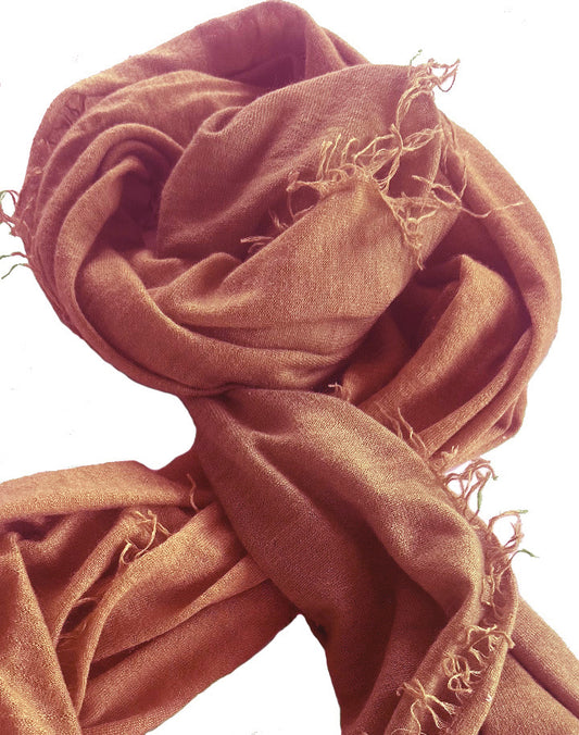 Cashmere scarf with fringes coral