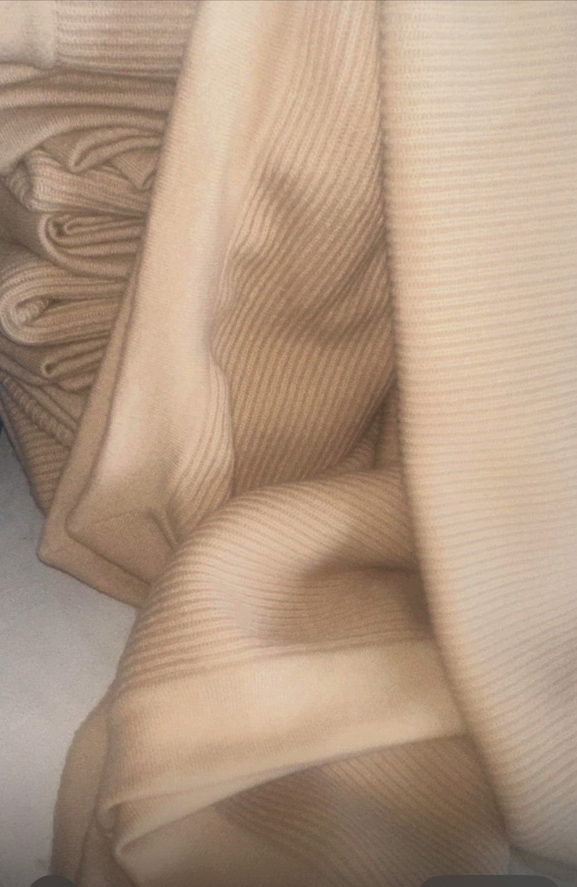 100% Cashmere blanket with folded edge  70x 200 cm