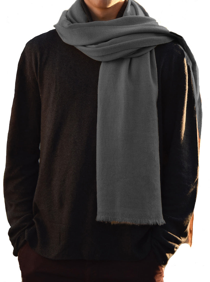 The Havana scarf 2 ply navy