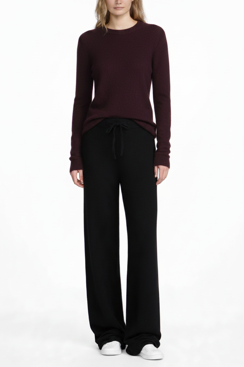PC07 Aubergine with PC72 Black Lounge Pants