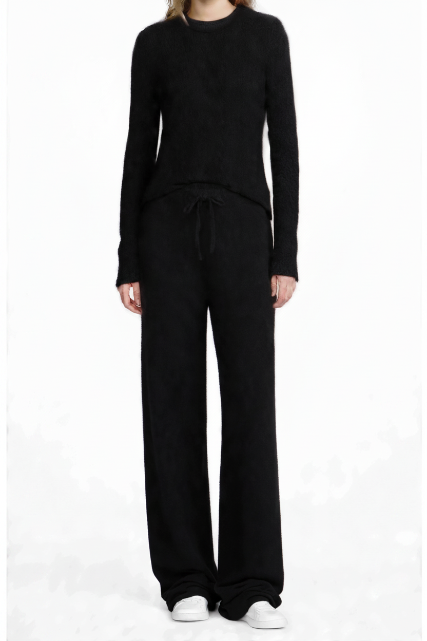 PC07 Black with Black Lounge Pants