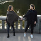 Cashmere poncho with fringe black