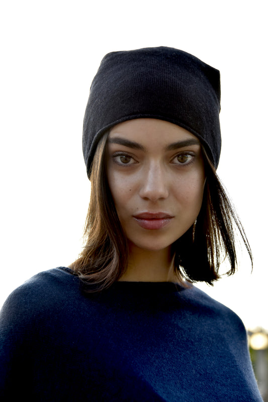 Cashmere beanie navy