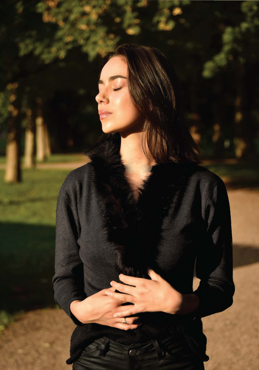 Cashmere cardigan with fur dark grey